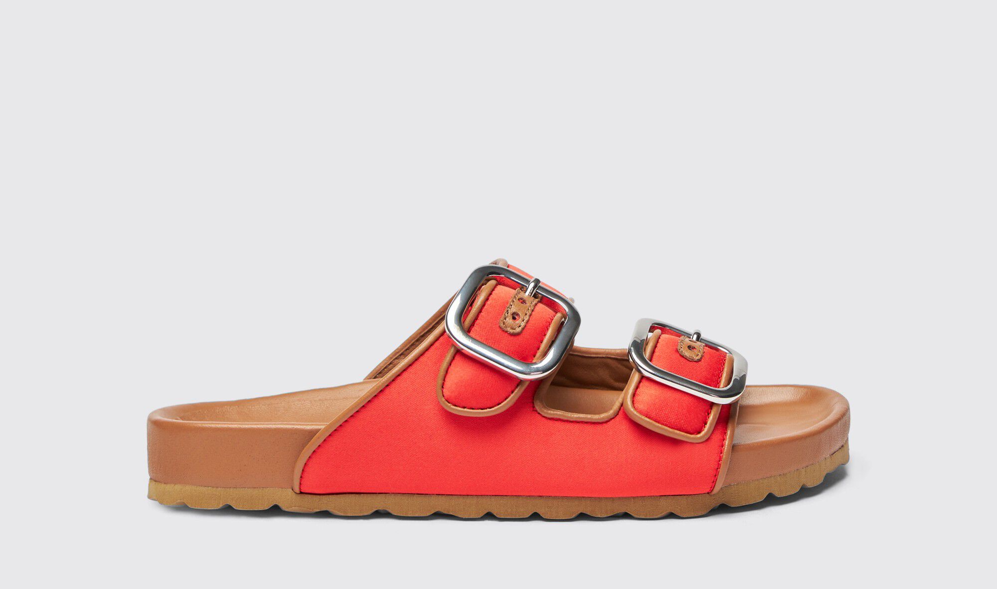 Isa Coral Satin

Sandals