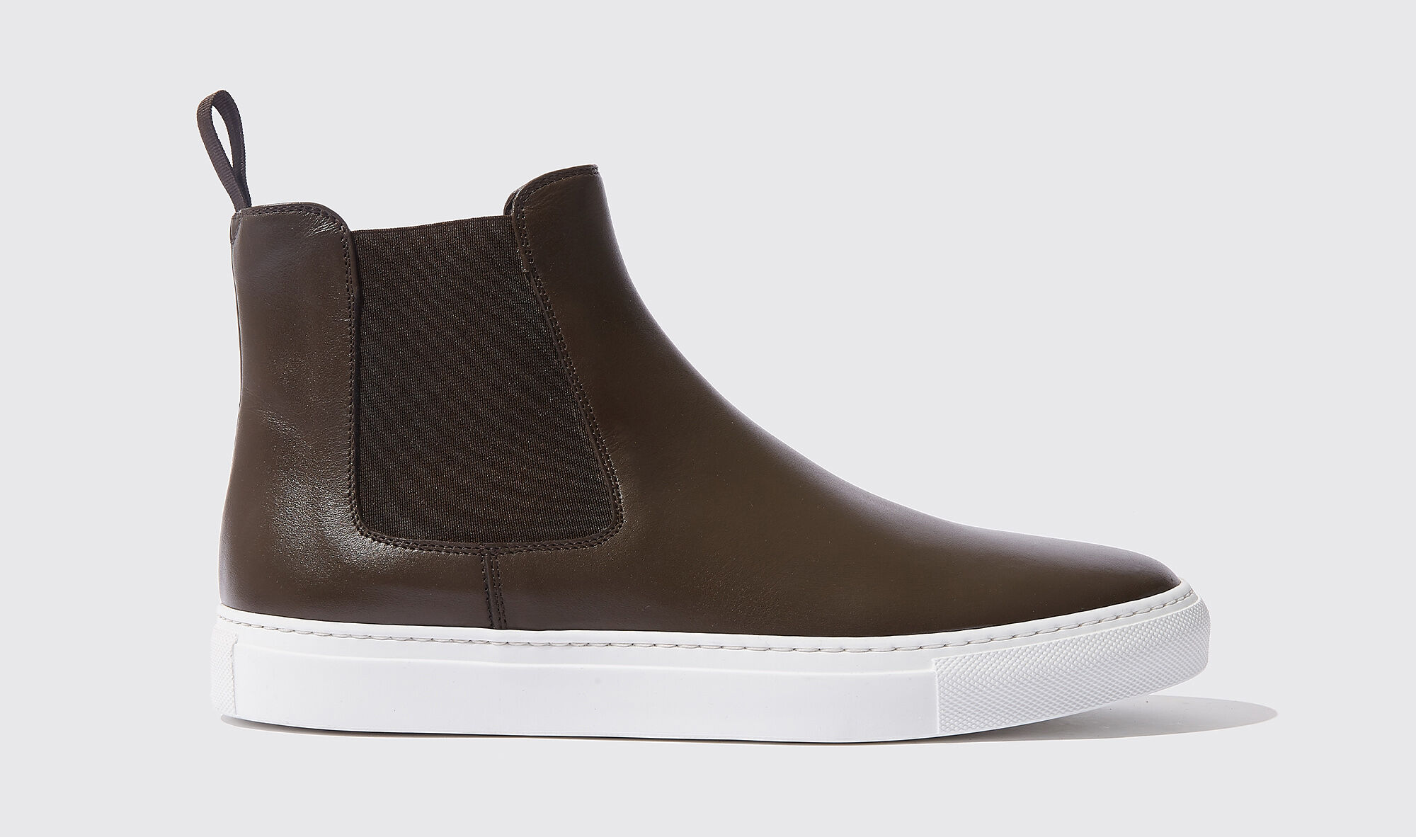 Tommaso Moro

Sneakers