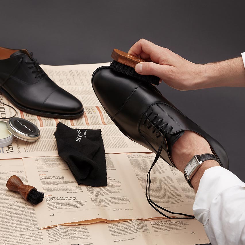 Shoe Guide - How to take care of shoes | Scarosso